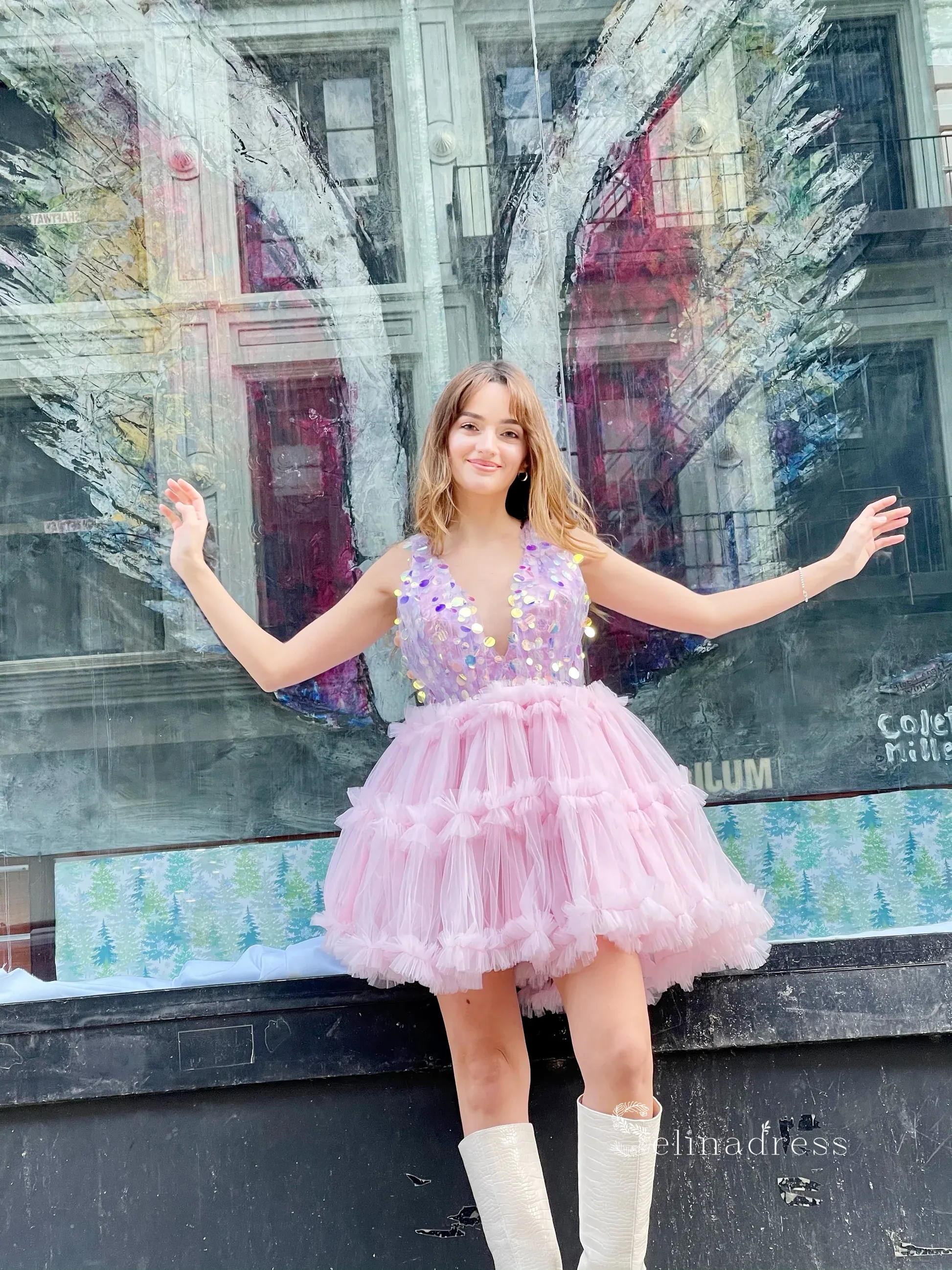 A-line V neck Pink Charming Short Prom Dress Sparkly Homecoming Dress RYU070