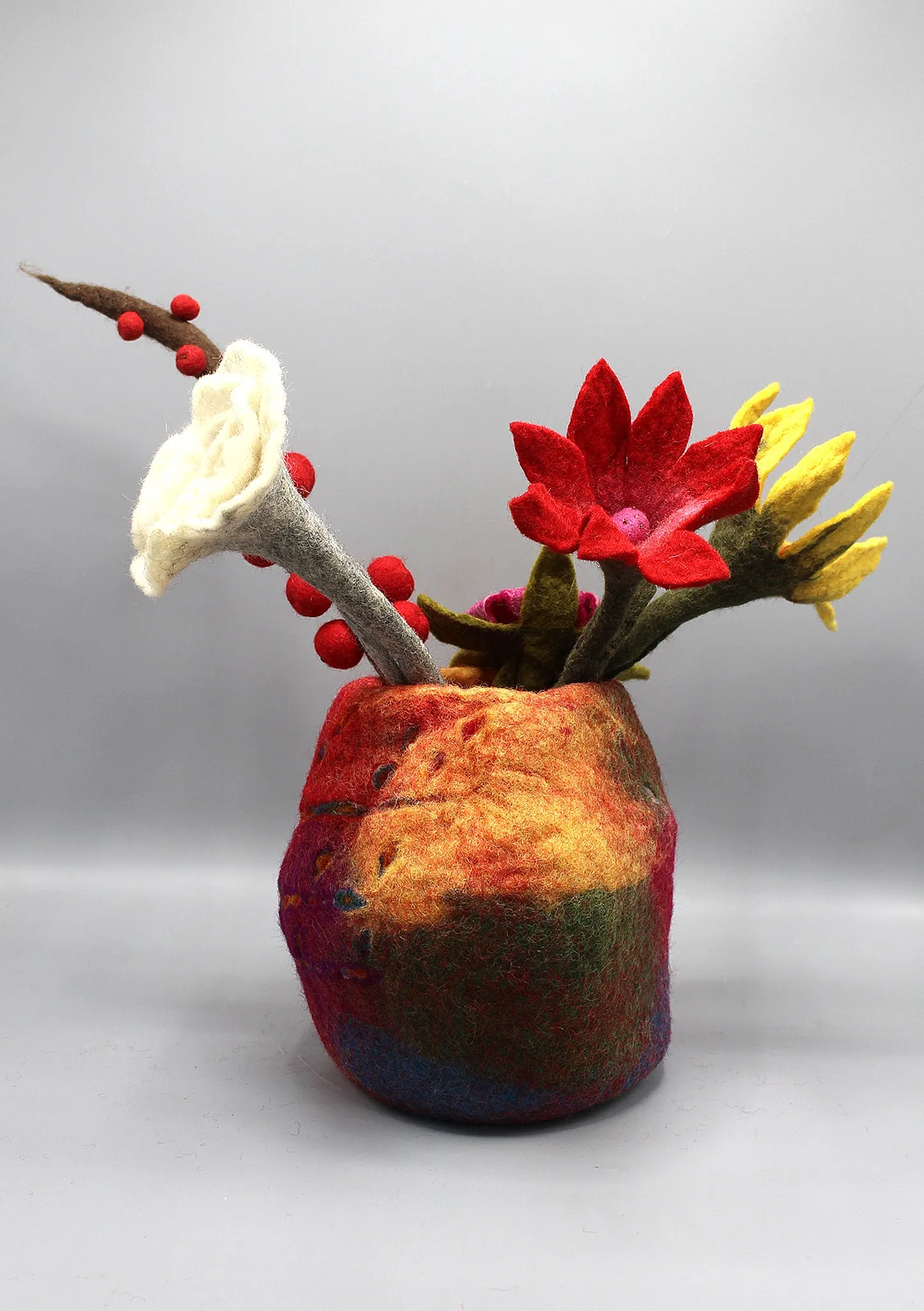 Beautiful Bright Pink, Red Mixed color Felt Flower Vase