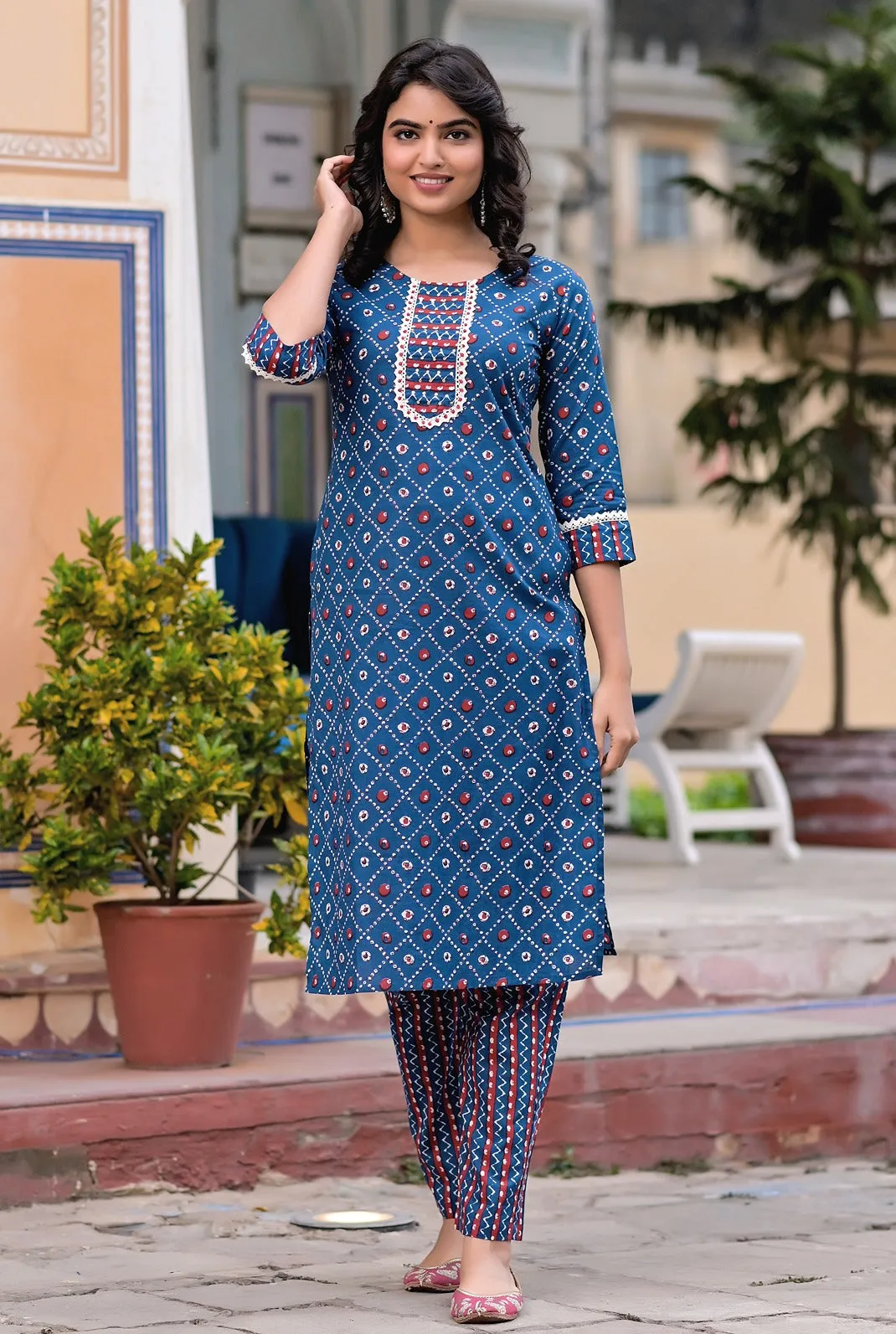 Blue & White Geometric Printed Dupatta Set
