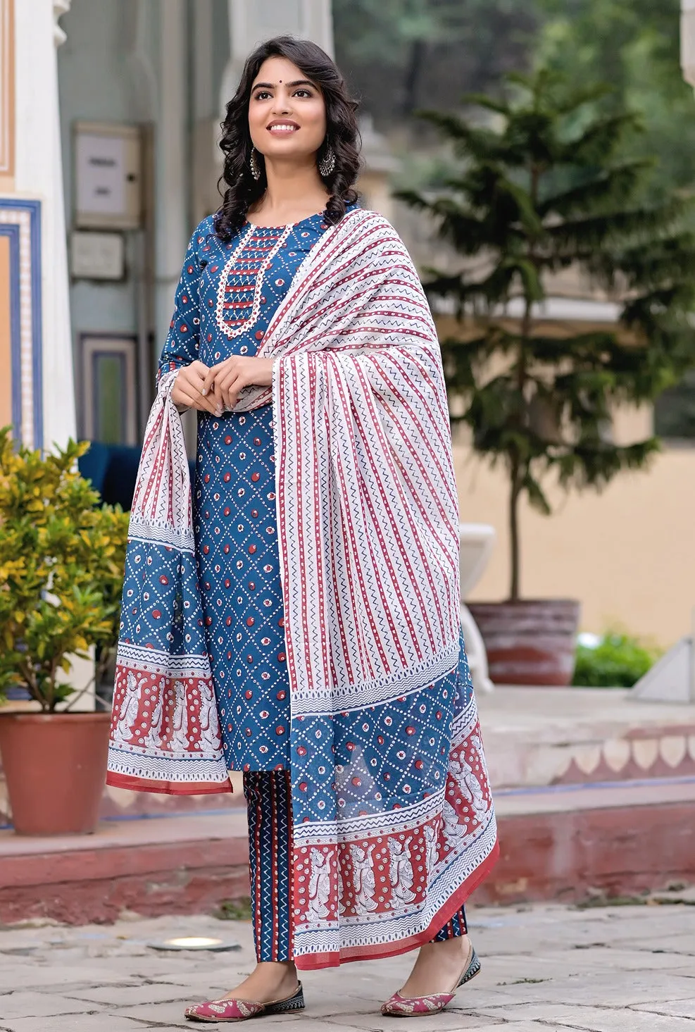 Blue & White Geometric Printed Dupatta Set