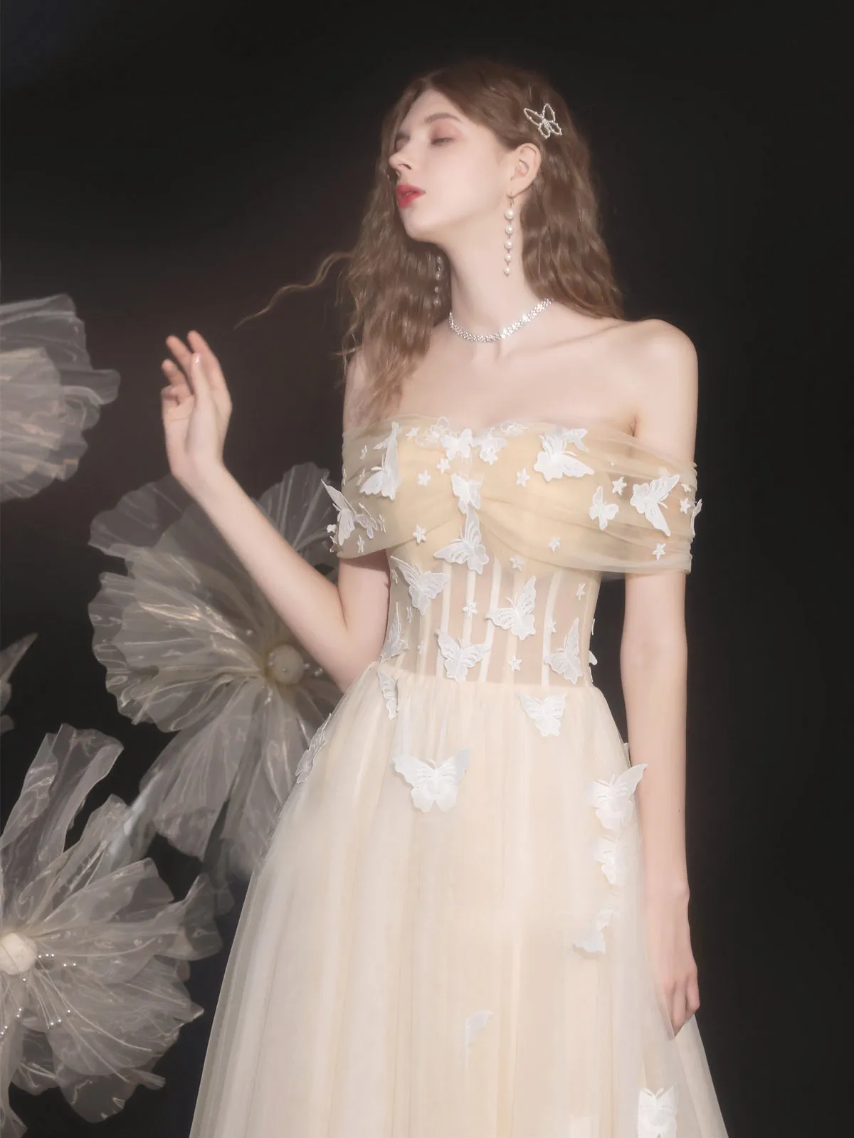 Chic A-line Off-the-shoulder Long Prom Dresses Tulle Formal Gowns Evening Dress OSTY064