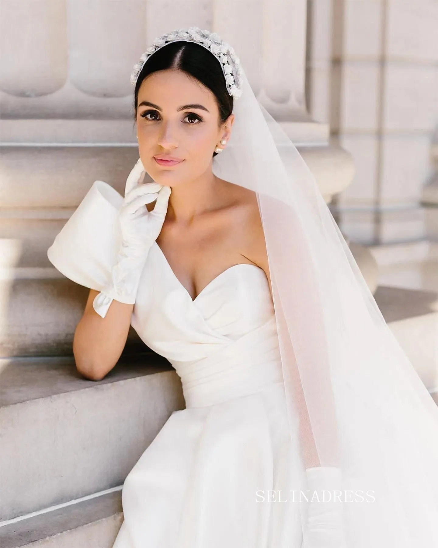 Chic A-line Strapless Satin Wedding Dress Rustic White Bridal Gowns MLS041