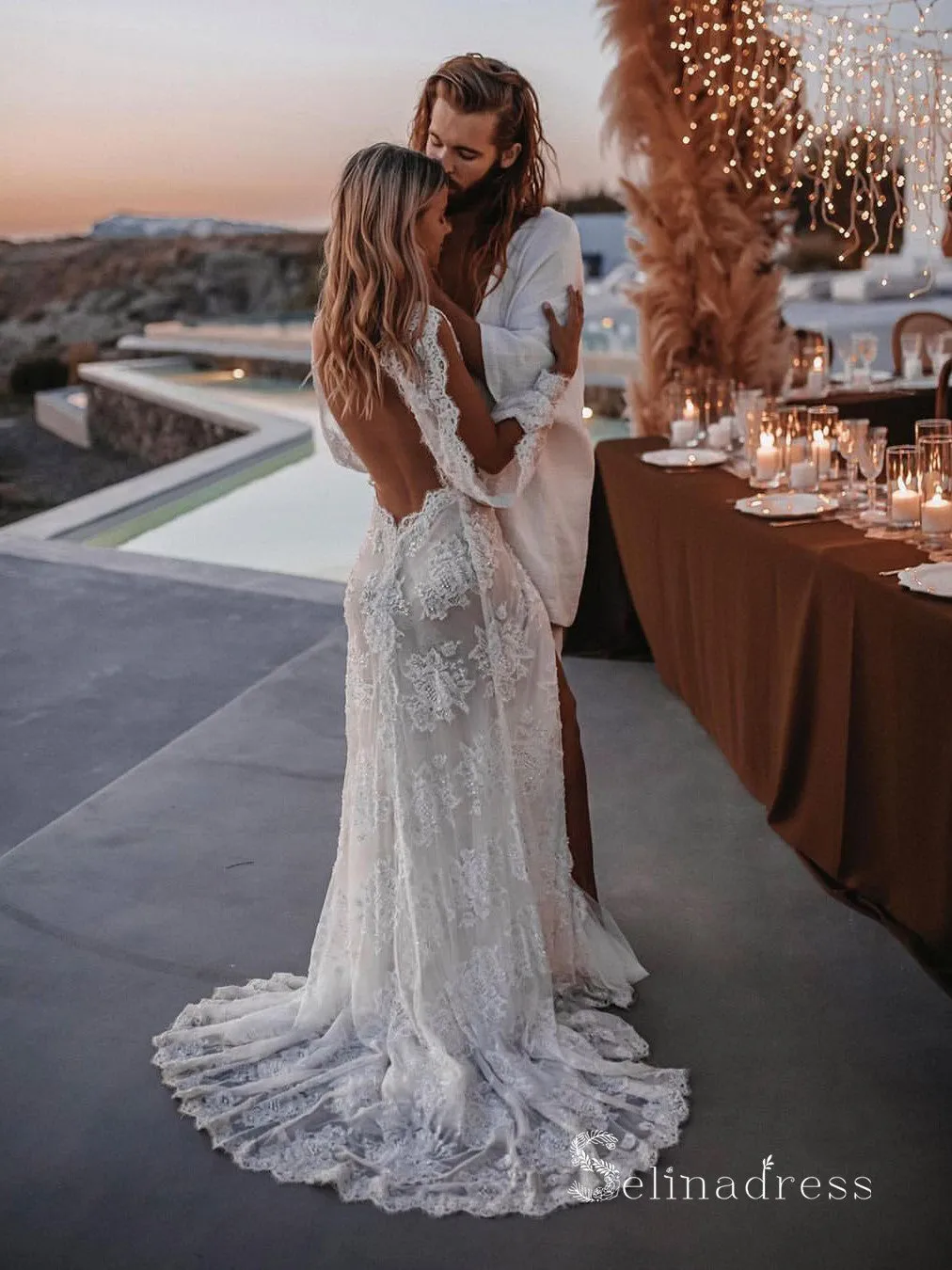 Chic Sheath/Column V neck See Through Wedding Dresses Lace Bridal Gowns CBD387