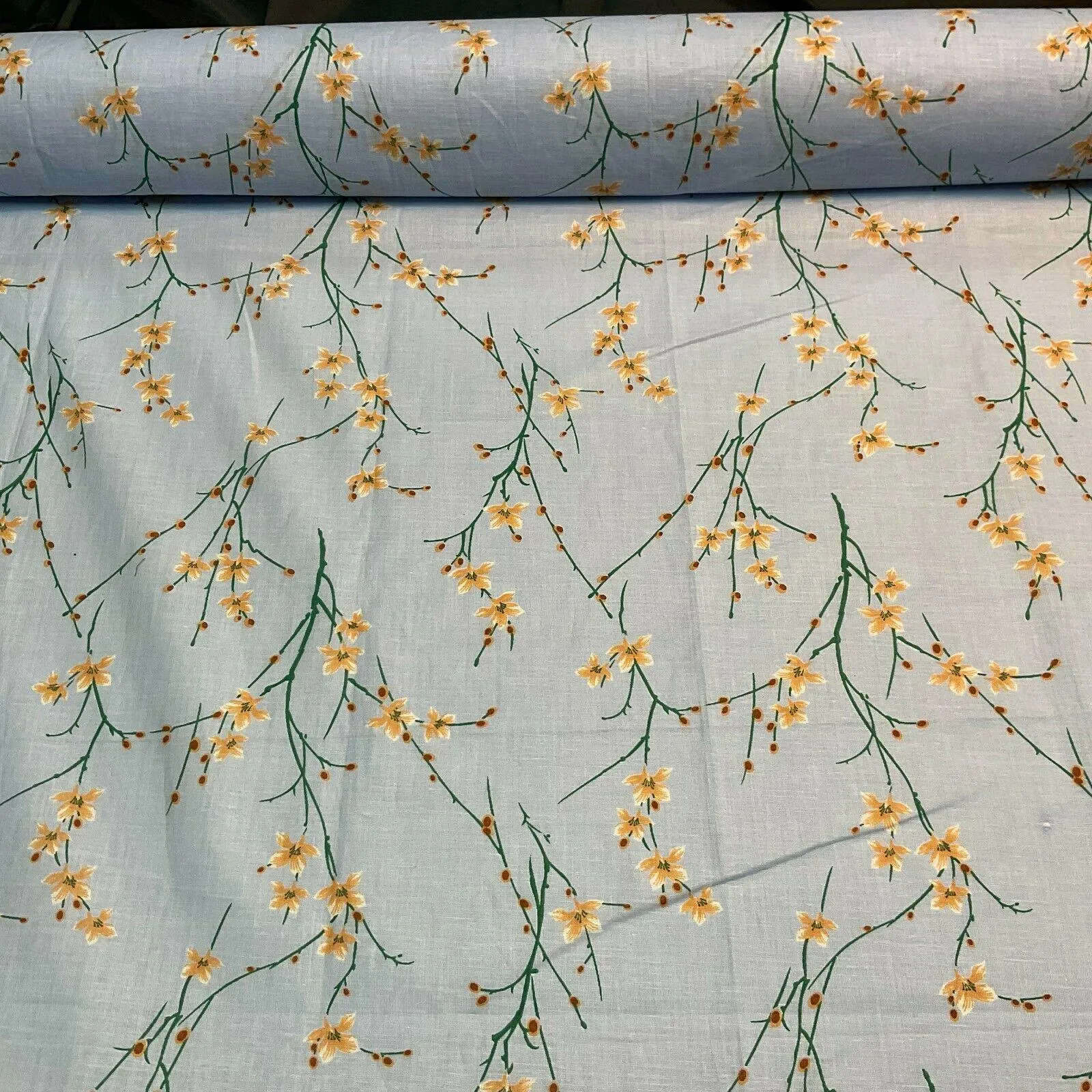 Cotton Lawn Summer Floral dot Printed Dress fabric 111cm wide M1605