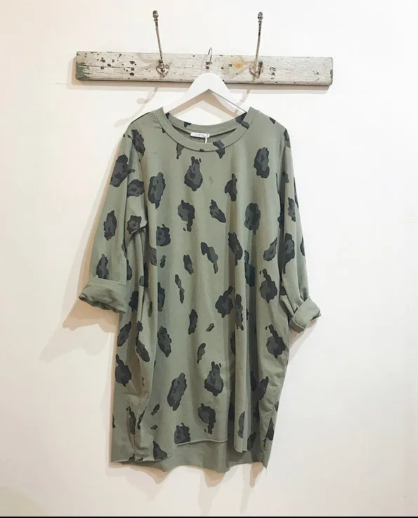 Lilly Anne Leopard Print Jersey Dress